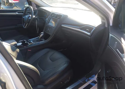 2014 Ford Fusion Hybrid Titanium from USA, damaged, VIN 3FA6P0RU6ER291659